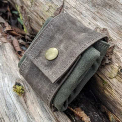 waxed canvas foraging pouch in green